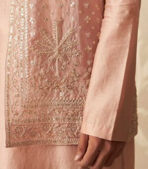 Ambar Kurta Bandi Set