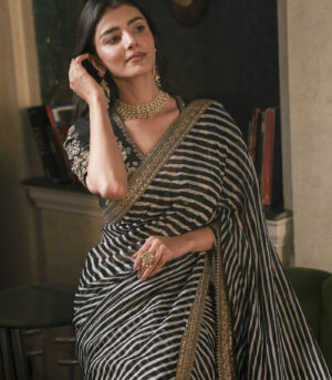 NOOR E SUMMER SAREE SET