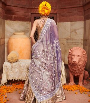Krishna Kumud Lampi Lehenga