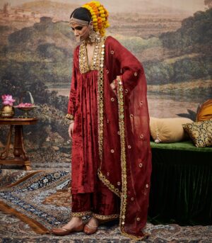 Surkh Shahi Suit