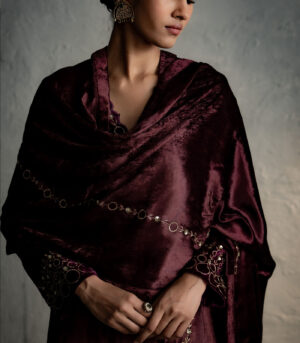 Maaya Brown V neck kurta Set