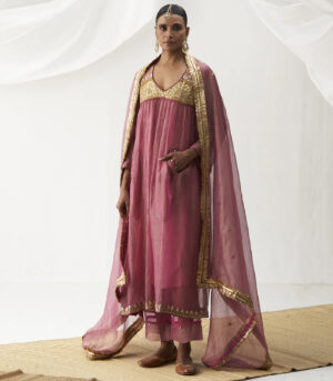 Madhumalti Kurta set