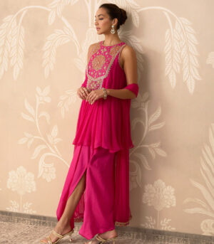 Saaz Kurti Skirt Set