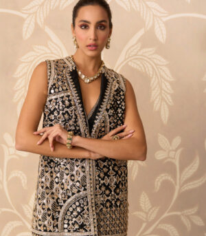 Aaina Jacket Skirt Set