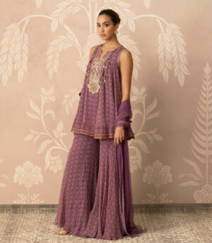 Roohana Kurti Garara Set