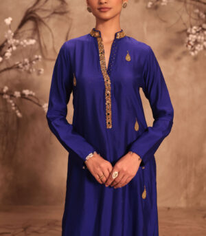 Nazakat Indigo Applique Kurta Set