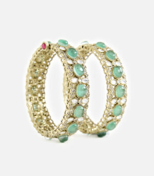 Emerald and Gold Kundan Bangle