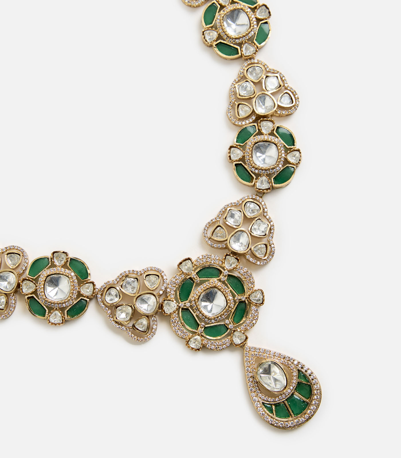 Gold & Emerald Kundan Necklace Set - Image 3