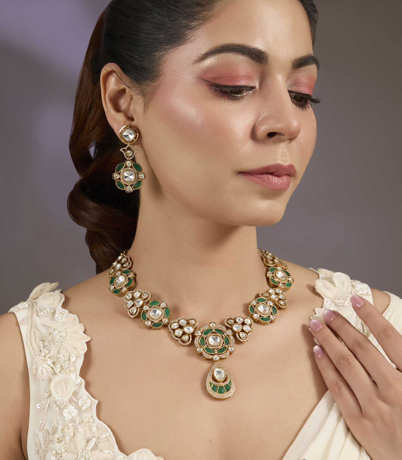 Gold & Emerald Kundan Necklace Set
