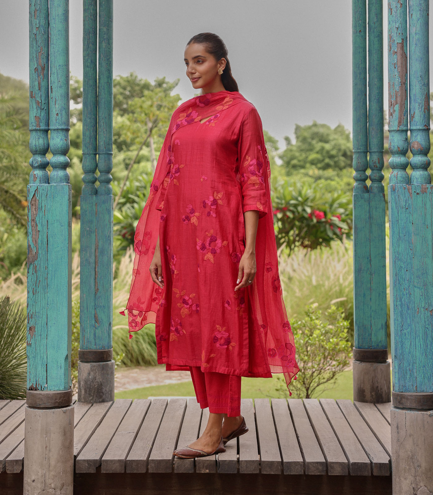 Berry Embroidered Floral Kurta Set - Image 2