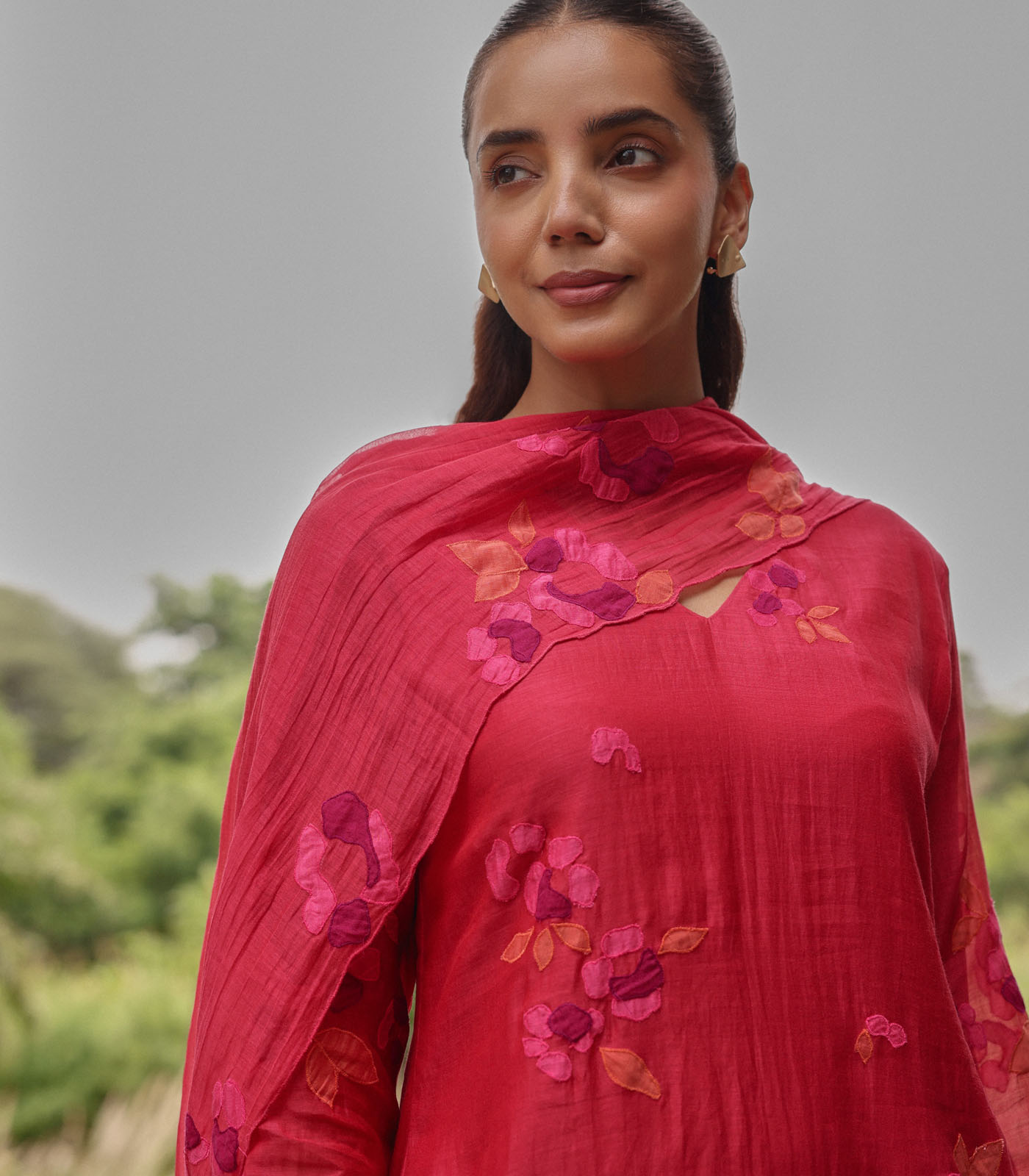 Berry Embroidered Floral Kurta Set - Image 3