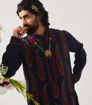 Chanderi Handloom Kurta paired with Pyjama Pants and Dupatta