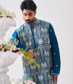 Chanderi Handloom Kurta paired with Pyjama Pants