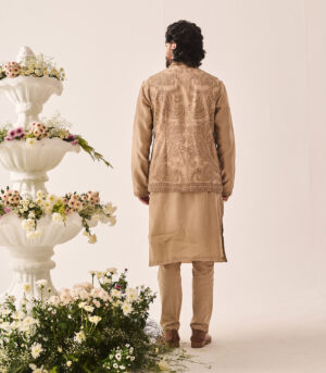 Chanderi Handloom Kurta paired with Pyjama Pants