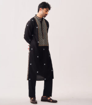 Chanderi Handloom Kurta paired with Pyjama Pants