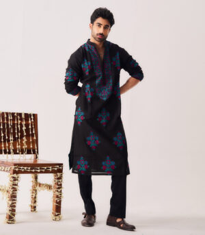 Chanderi Handloom Kurta paired with Pyjama Pants