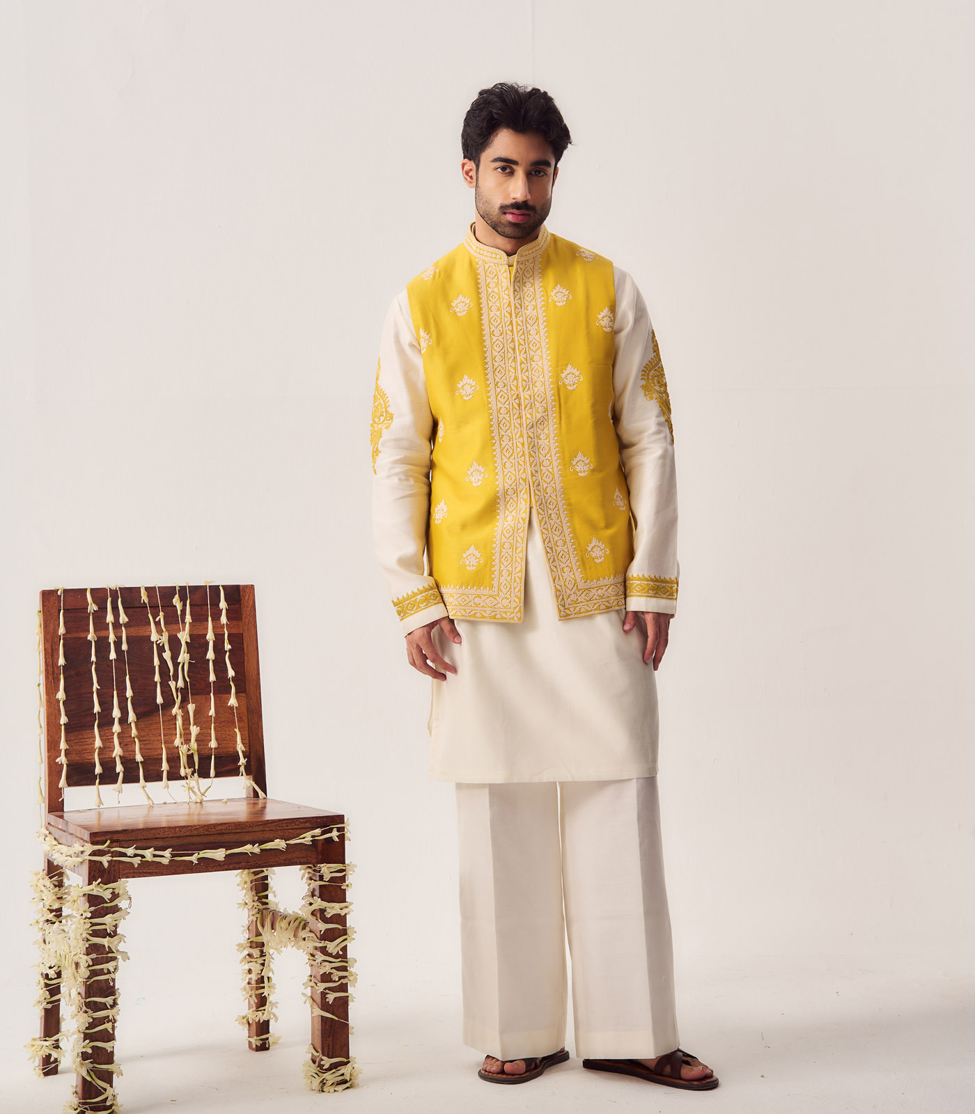 Kurta With Flare Pants and Bundi