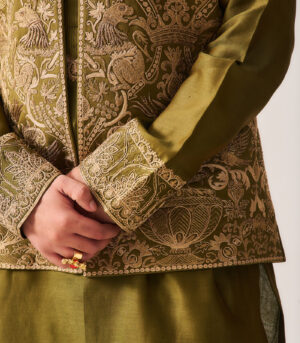 Chanderi Handloom Kurta paired with Pyjama Pants