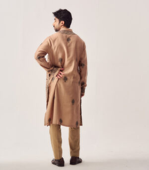 Chanderi Handloom Kurta paired with Pyjama Pants