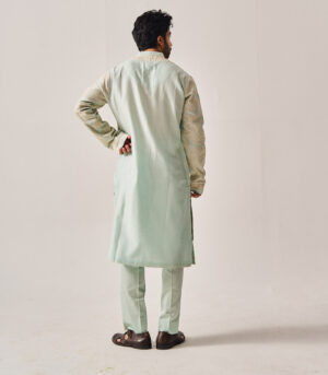 handeri Handloom Kurta paired with Pyjama Pants