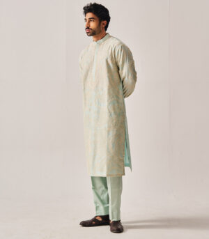 handeri Handloom Kurta paired with Pyjama Pants