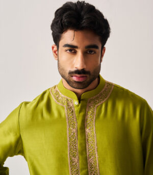 Chanderi Handloom Kurta paired with Flare Pants