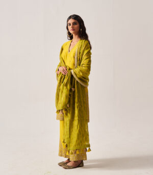 High slit Kurta with Flare Pants and Dupatta