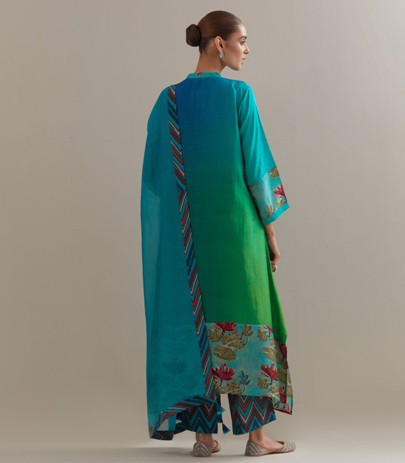 Green Blue Ombre Asymmetrical Kurta set - Image 3