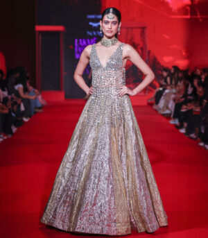 Kanaktara Lehenga Set