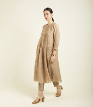 BEIGE MUL CHANDERI PLEATED TUNIC SET