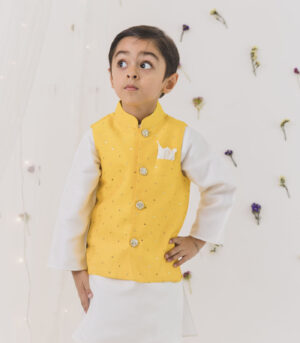 Kurta Bundi Set