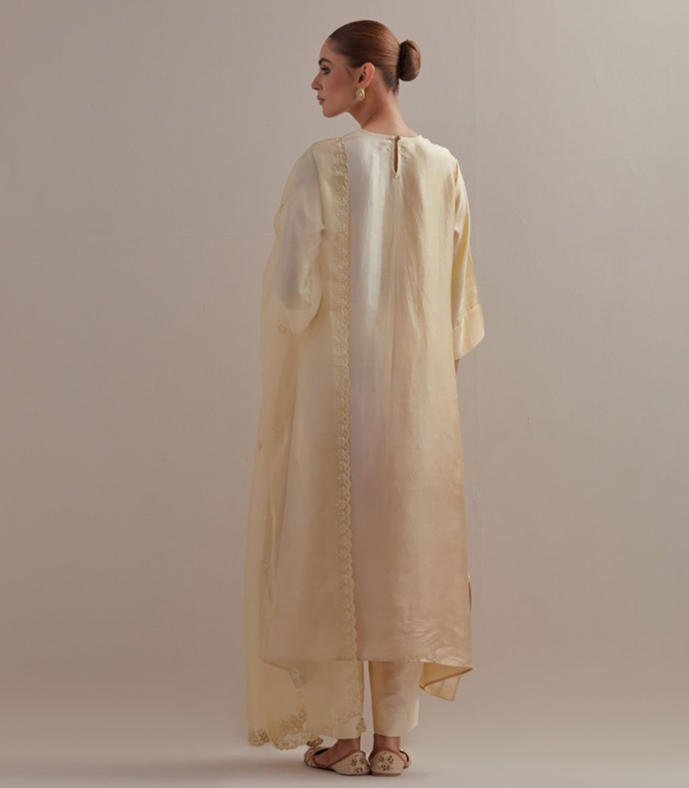 Ivory Ombre silk kurta silk pants - Image 2