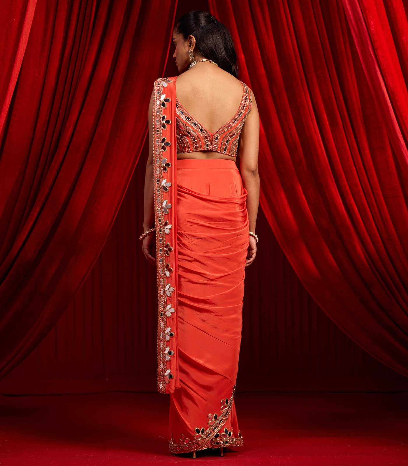 SANGATI SAREE SET - Image 2