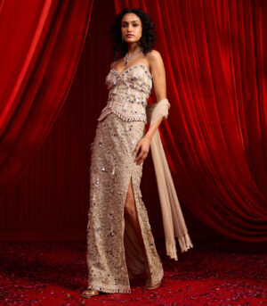 JHILMIL IKTAR LEHNGA SET