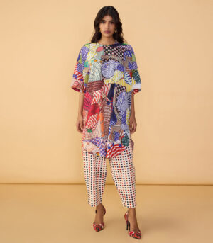 Akira Tunic & Loly Trousers