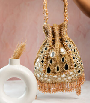 Aaina Jaal Jhaalar Gold