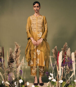 MOSS GREEN DISCHARGE PRINT TUNIC SET