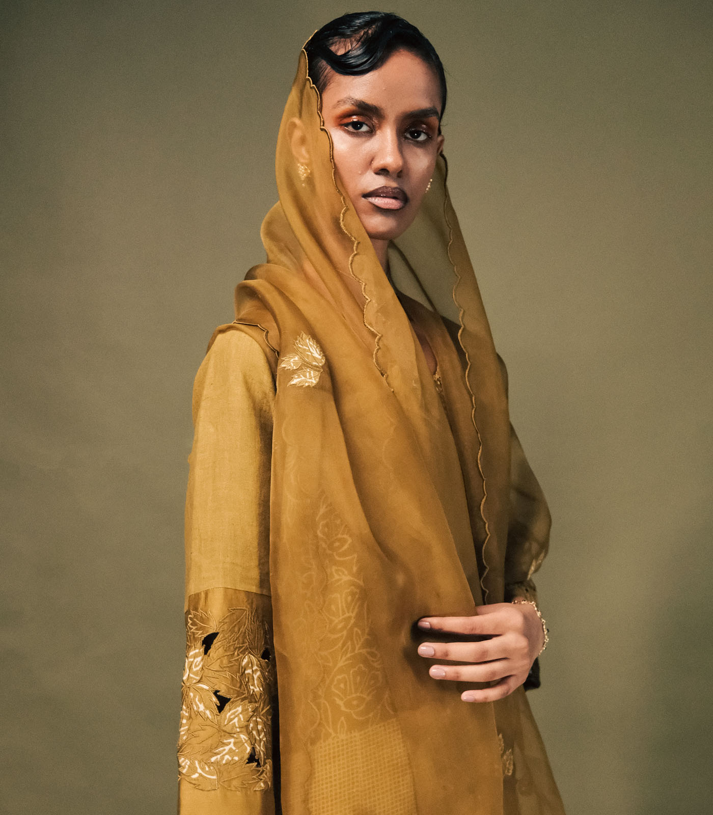 MOSS GREEN DISCHARGE PRINT DOUBLE LAYER TUNIC SET - Image 2