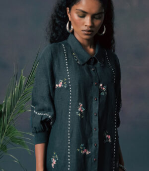 INDIGO ROSE PRINT SHIRT IN LINEN