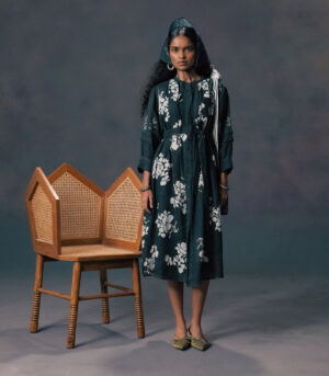 DRESS WITH EMBROIDED SLEEVES