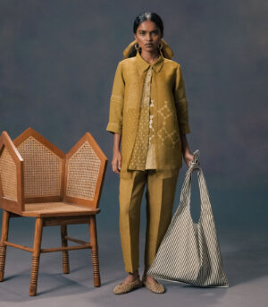 SHIRT IN LINEN AND ORGANZA WITH STRAIGHT PANTS