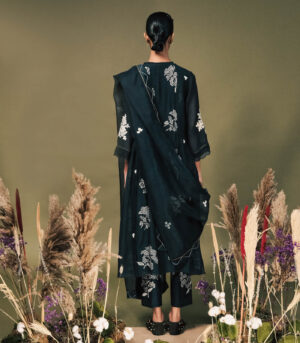 INDIGO DISCHARGE PRINT PLEATED TUNIC SET