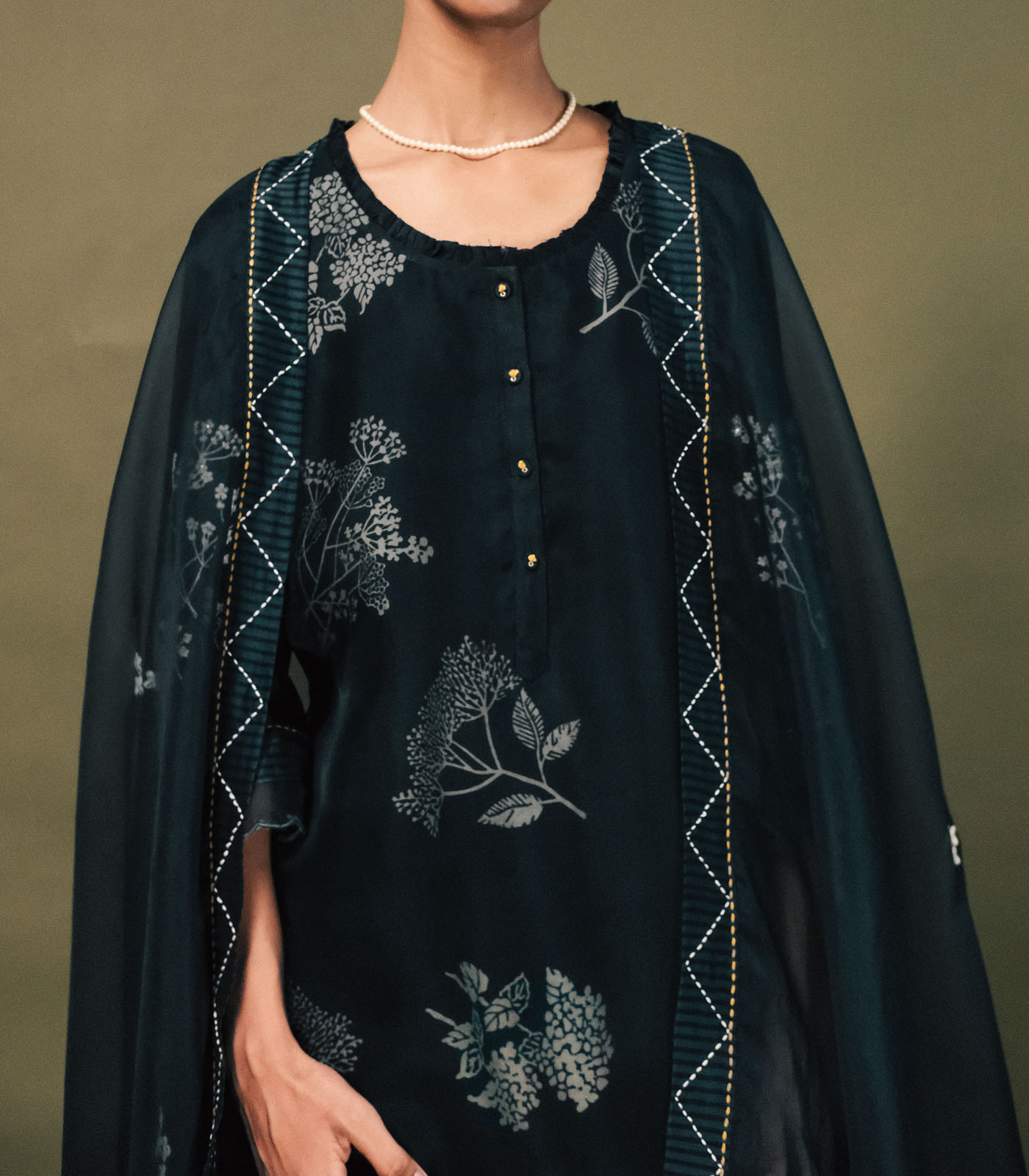 INDIGO DISCHARGE PRINT DOUBLE LAYER TUNIC SET - Image 2