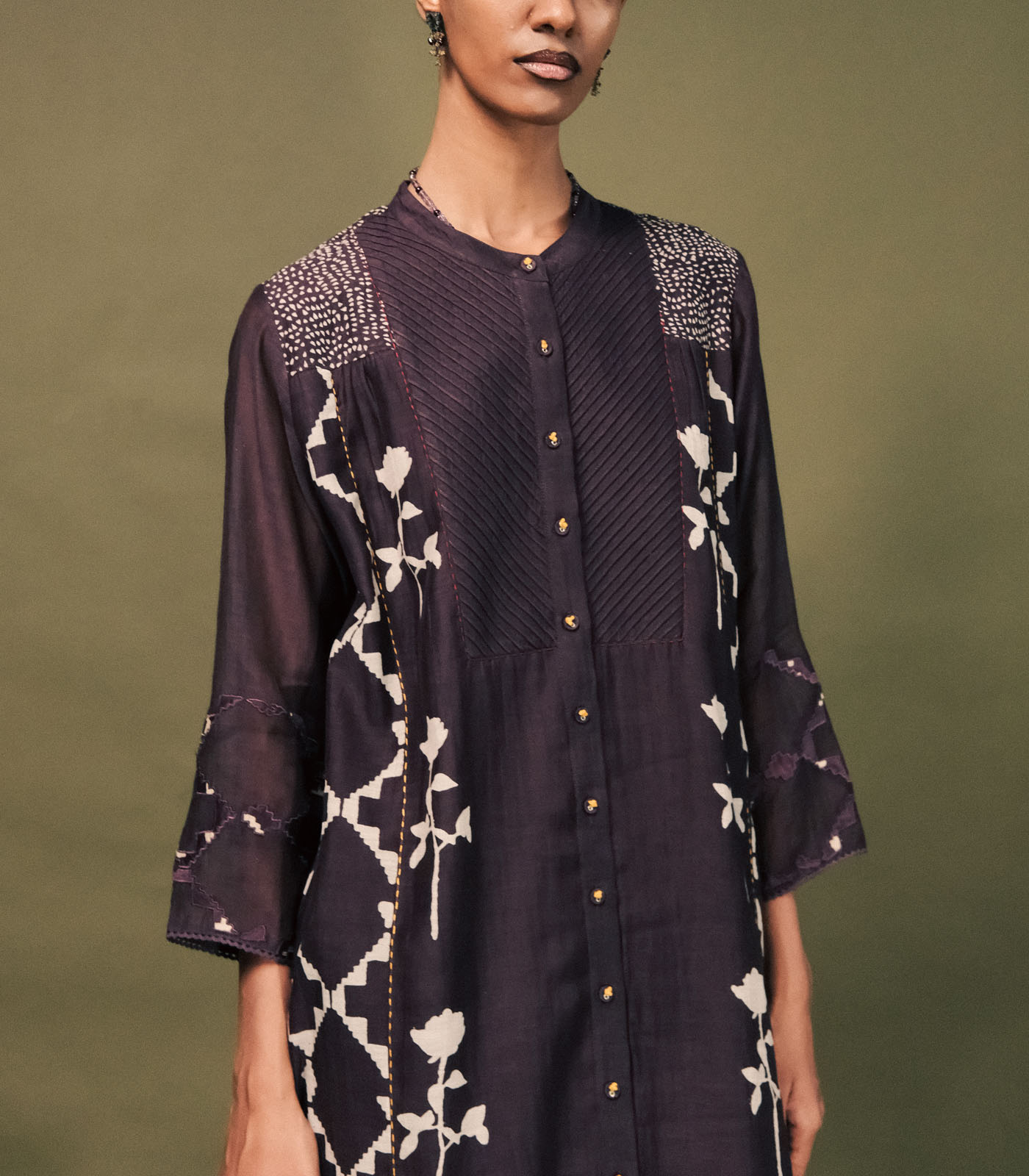 LAVENDER FRONT OPEN TUNIC IN MUL CHANDERI - Image 2