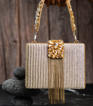 Diamond Hinted Kasse Plume Gold