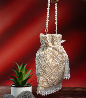 Pearl Criss Cross Ivory