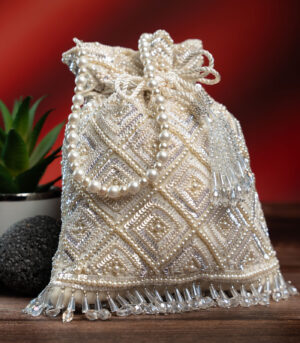 Pearl Criss Cross White