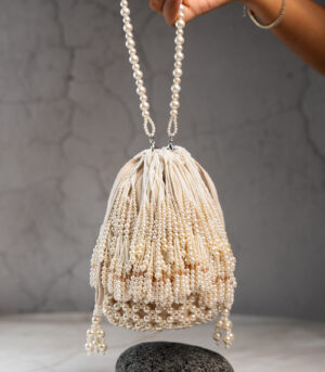 Raindrops Pearl Tassel
