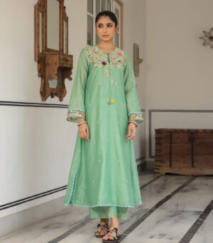 Gulzar Choker Neck Kurta Set