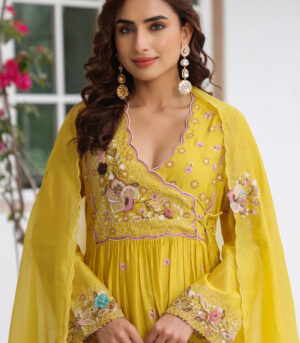 Gulzar Frockstyle Kurta Set